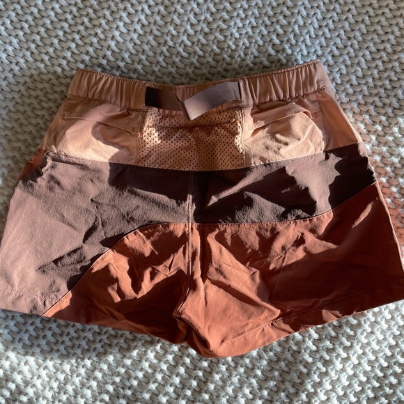 Outdoor Voices Rektrek Shorts - Picture 2 of 3